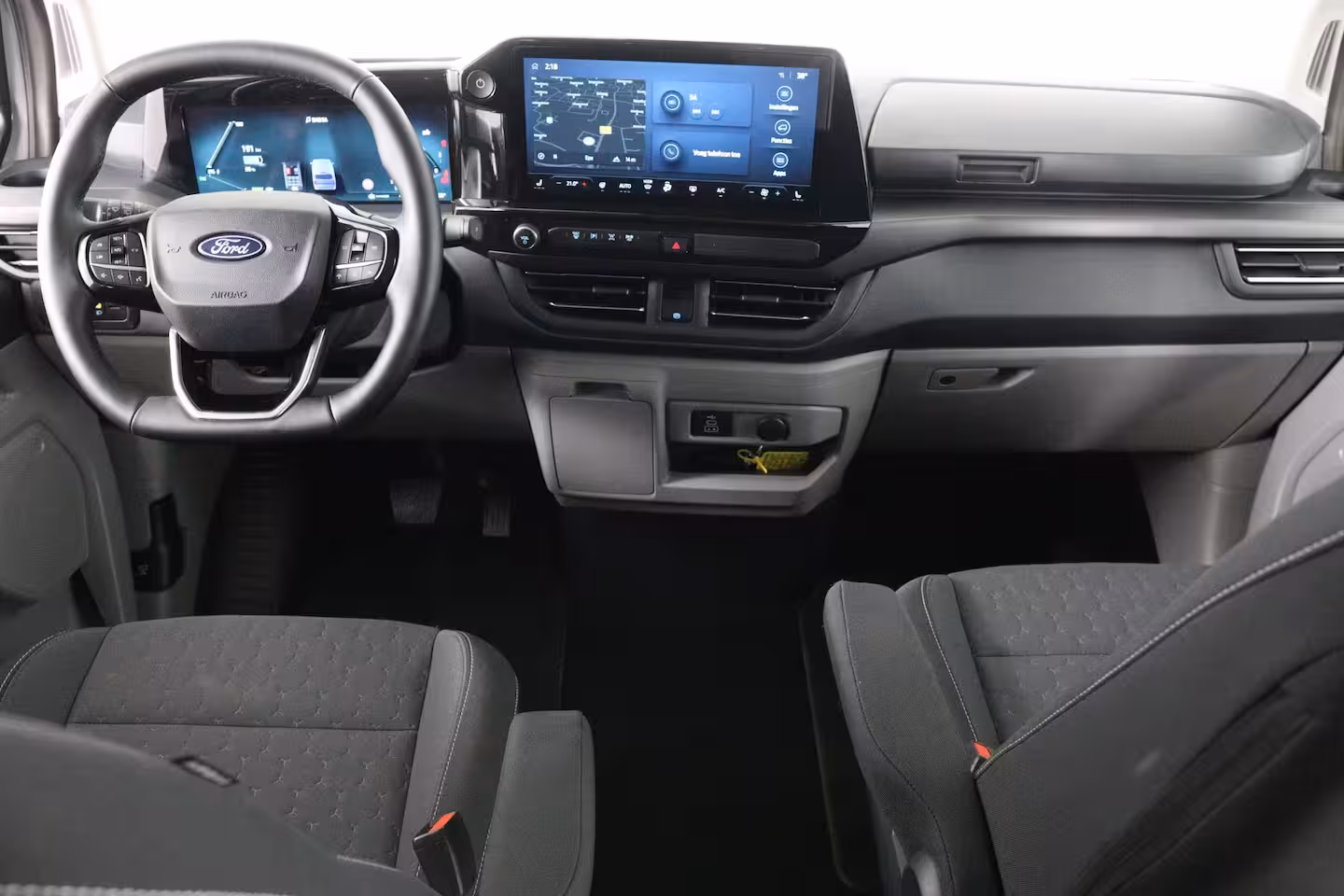 Ford Tourneo Custom 340 Titanium 65 kWh 8-Persoons | Camera | Stoel-/Stuurverwarming | Climate | Cruise | Keyl