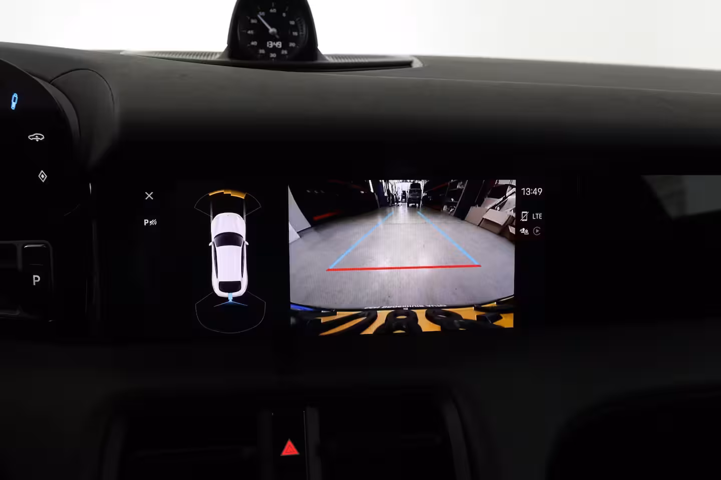 Porsche Taycan Cross Turismo 4 93 kWh | SOH 93% | Sport Chrono | Luchtvering | BOSE | LED | Memory | Panorama Dak | 21'