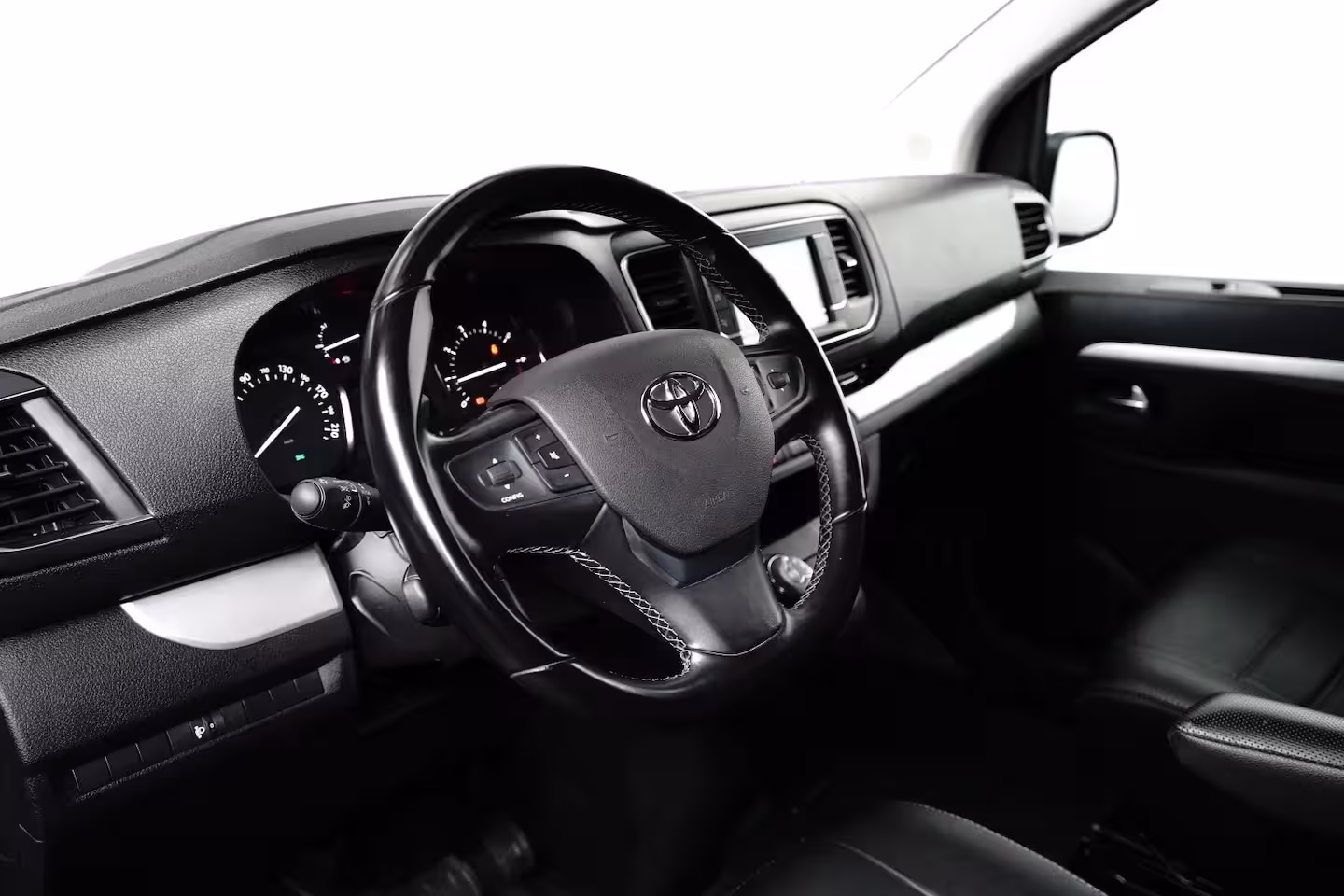 Toyota PROACE Long Worker 2.0 D-4D 145pk Black Line | Automaat | Trekhaak | Leder | Navigatie | Climate Controle | A