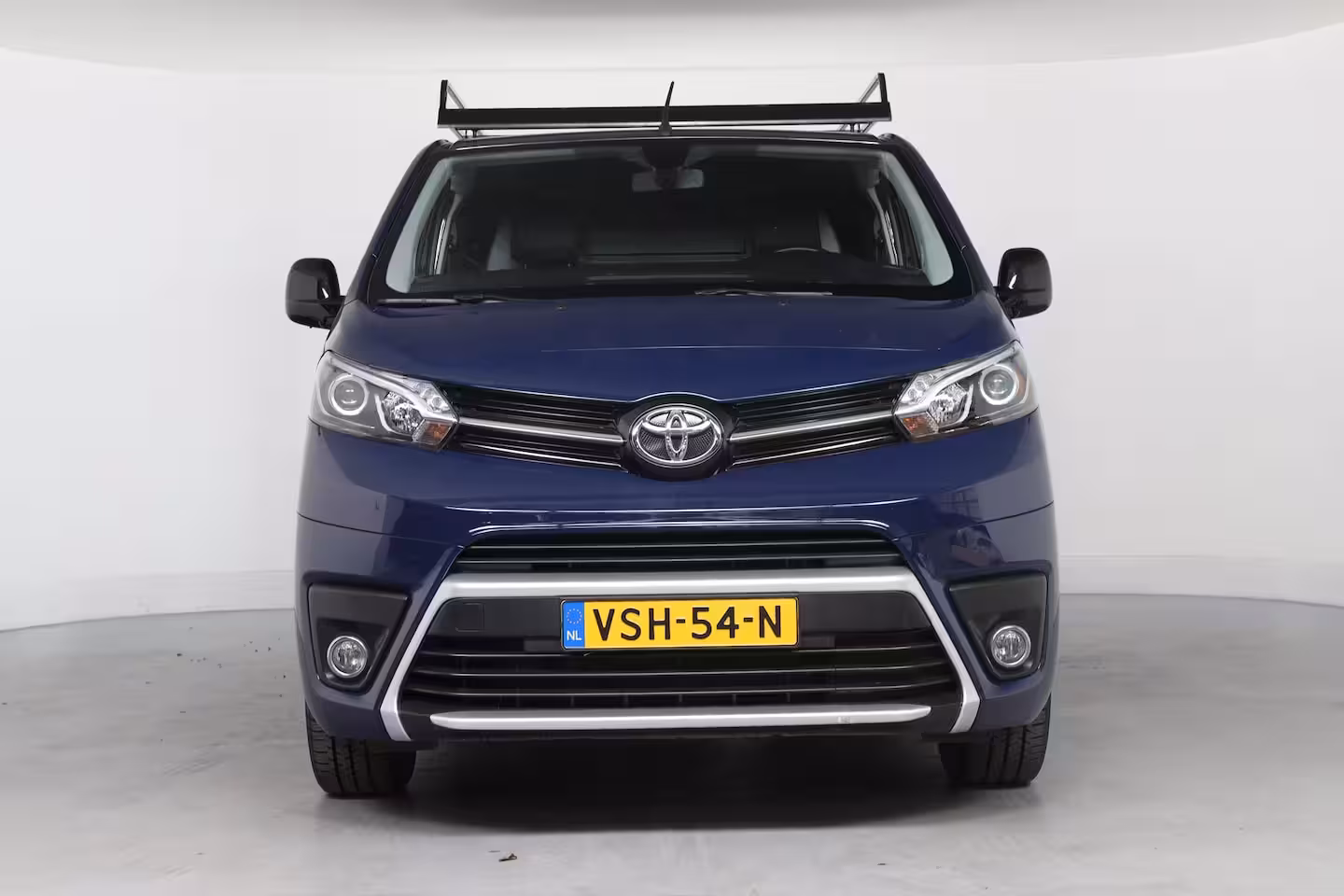 Toyota PROACE Long Worker 2.0 D-4D 145pk Black Line | Automaat | Trekhaak | Leder | Navigatie | Climate Controle | A