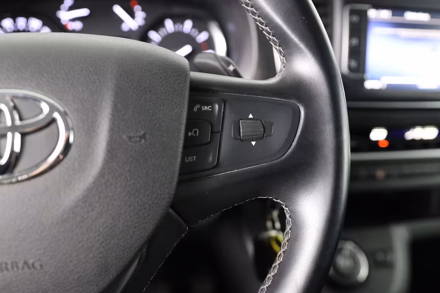 Toyota PROACE Long Worker 2.0 D-4D 145pk Black Line | Automaat | Trekhaak | Leder | Navigatie | Climate Controle | A