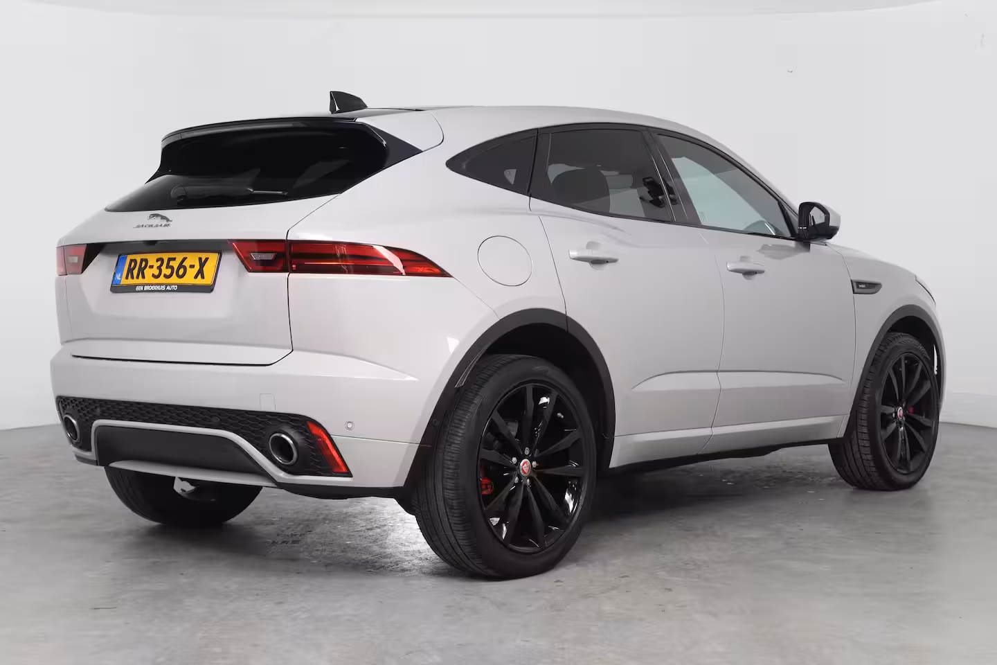 Jaguar E-Pace 2.0 P300 AWD R-Dynamic HSE | Panoramadak | Stoelverwarming & koeling | Memory stoelen | Cr