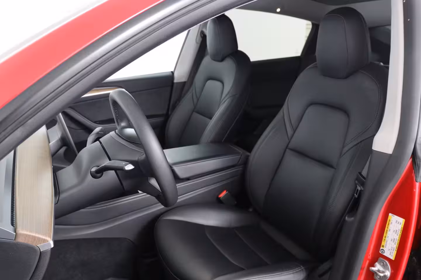 Tesla Model Y Long Range AWD 75 kWh | SOH 93% | Trekhaak | Leder | Pano | Camera | Stoel/Stuurverwarming