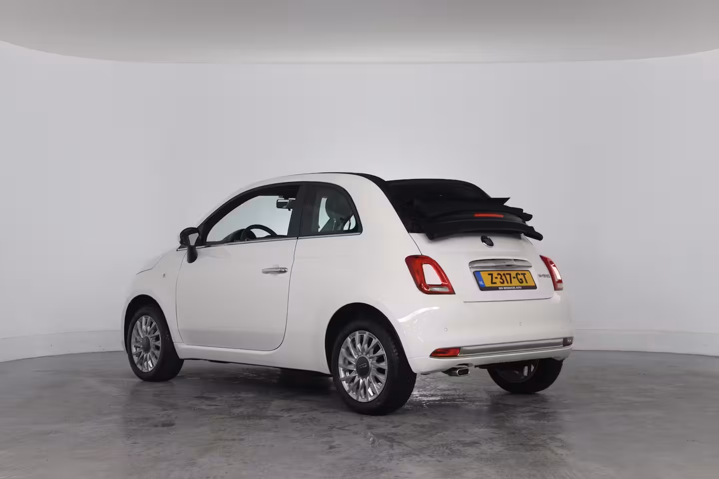 Fiat 500 C 1.0 Hybrid Cabrio Dolcevita Finale | 1e Eigenaar | Dealer Onderhouden | Navi By App | Crui