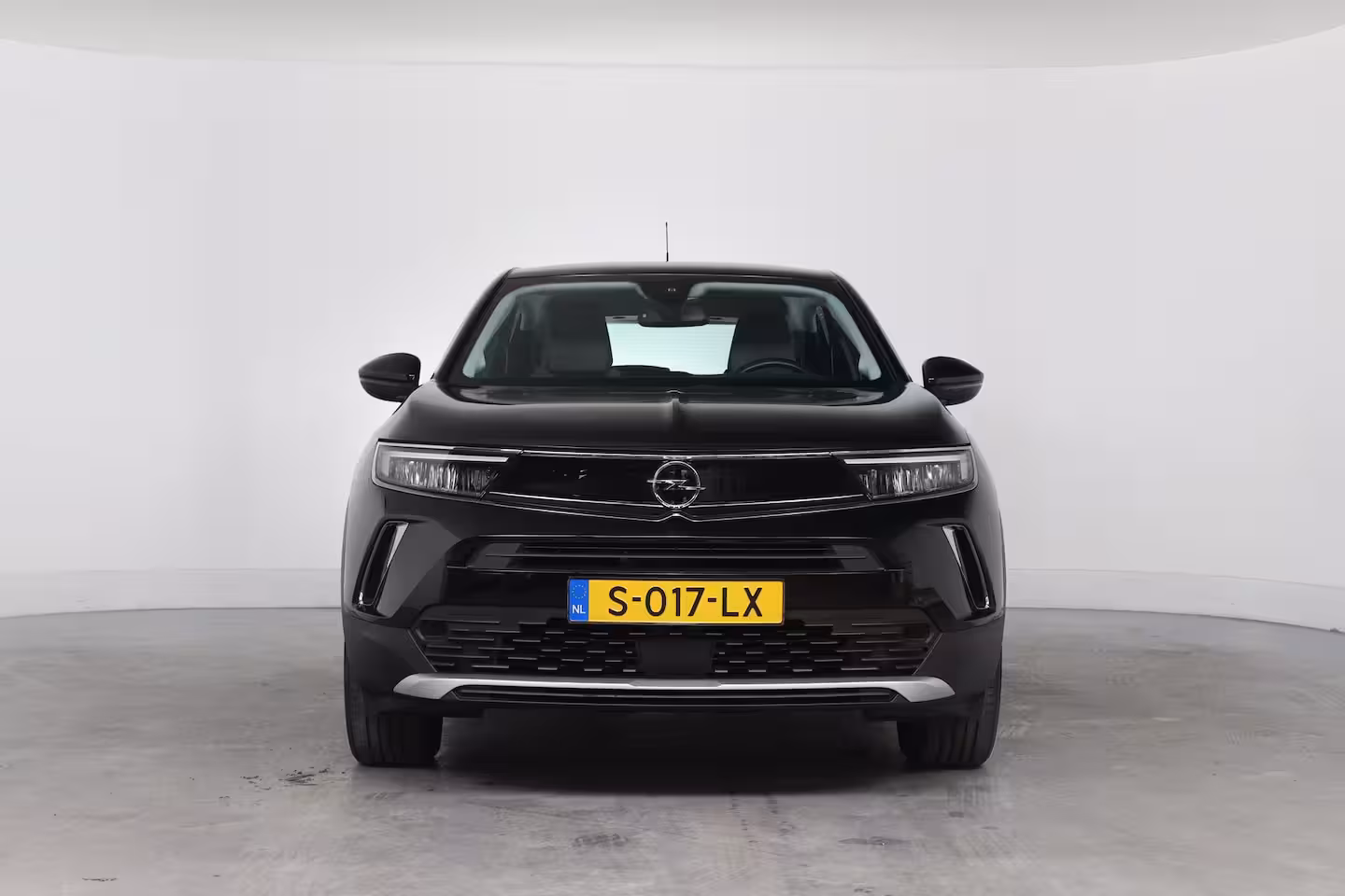 Opel Mokka Electric Elegance 50 kWh 3 Fase | SOH 100% | Dealer Onderhouden | LED | Navi By App | Camera | Clim
