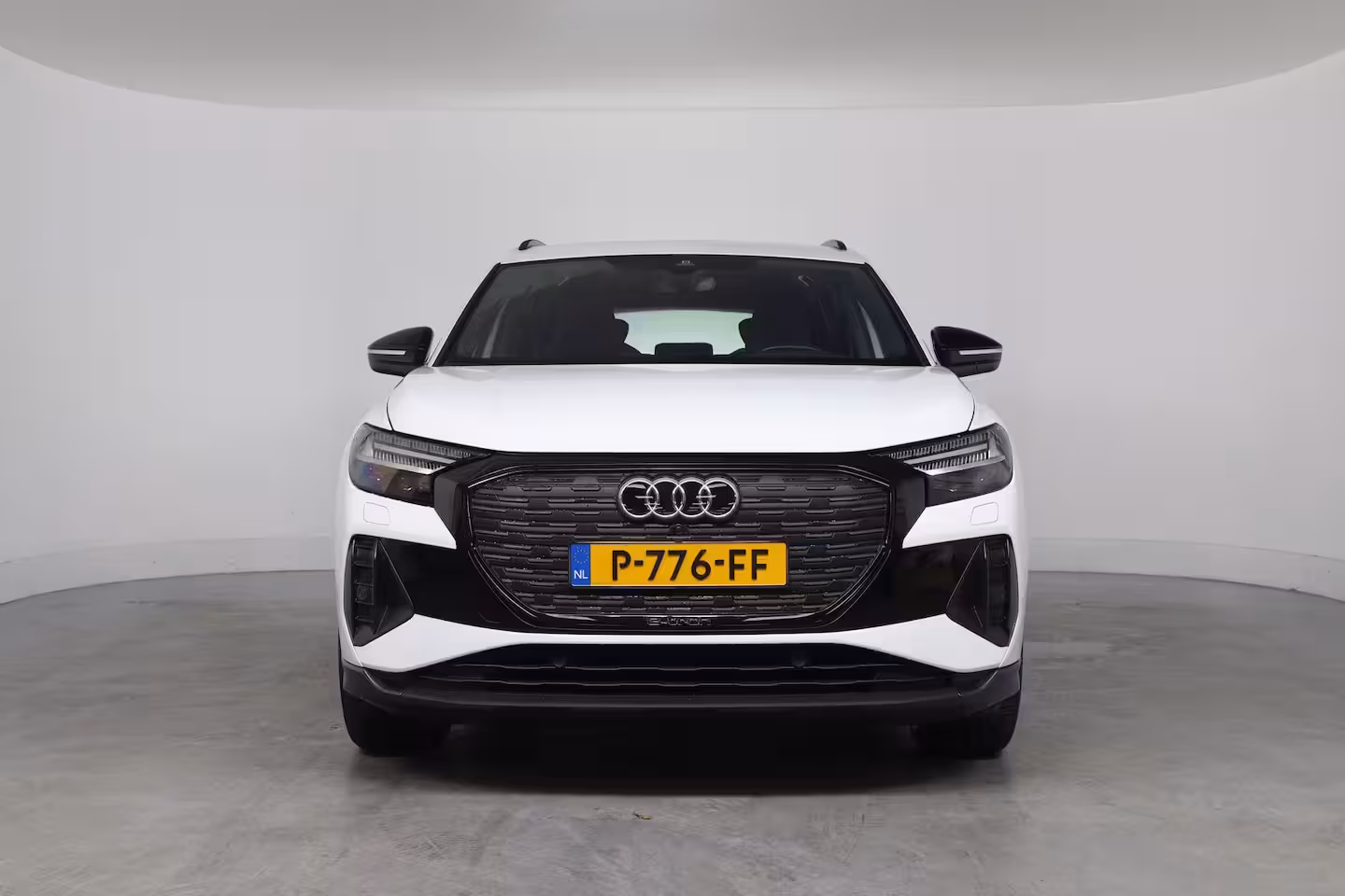Audi Q4 e-tron 50 quattro Launch edition Advanced Plus 77 kWh | 1e Eigenaar | Leder | Sonos Audio | Memor
