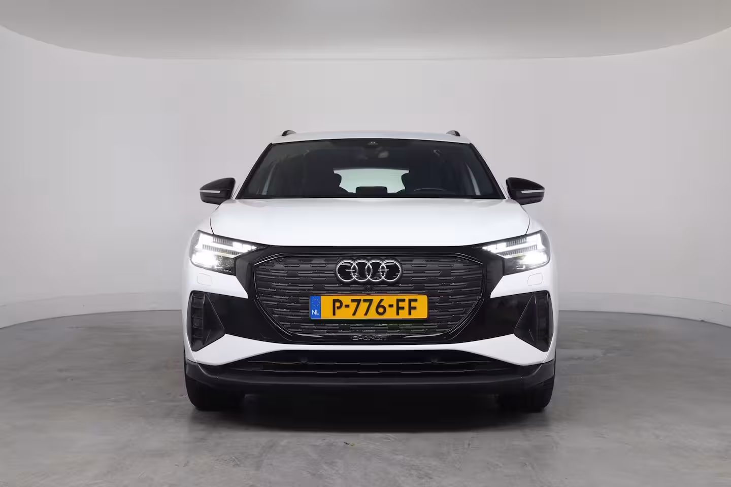 Audi Q4 e-tron 50 quattro Launch edition Advanced Plus 77 kWh | 1e Eigenaar | Leder | Sonos Audio | Memor