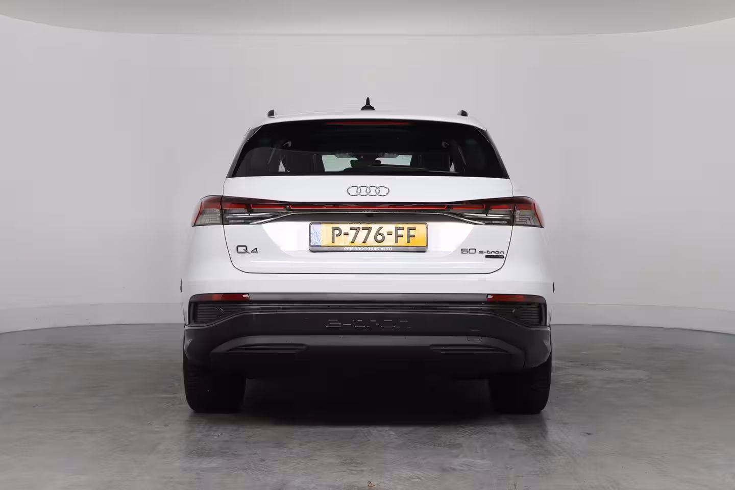 Audi Q4 e-tron 50 quattro Launch edition Advanced Plus 77 kWh | 1e Eigenaar | Leder | Sonos Audio | Memor
