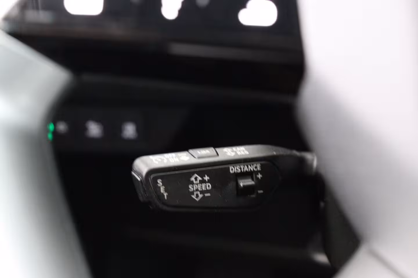 Audi Q4 e-tron 50 quattro Launch edition Advanced Plus 77 kWh | 1e Eigenaar | Leder | Sonos Audio | Memor