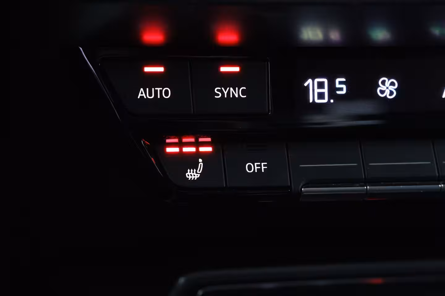 Audi A3 Limousine 30 TFSI Advanced edition | Open Dak | Afneembare Trekhaak | LED | Sportstoelen | Navi By A