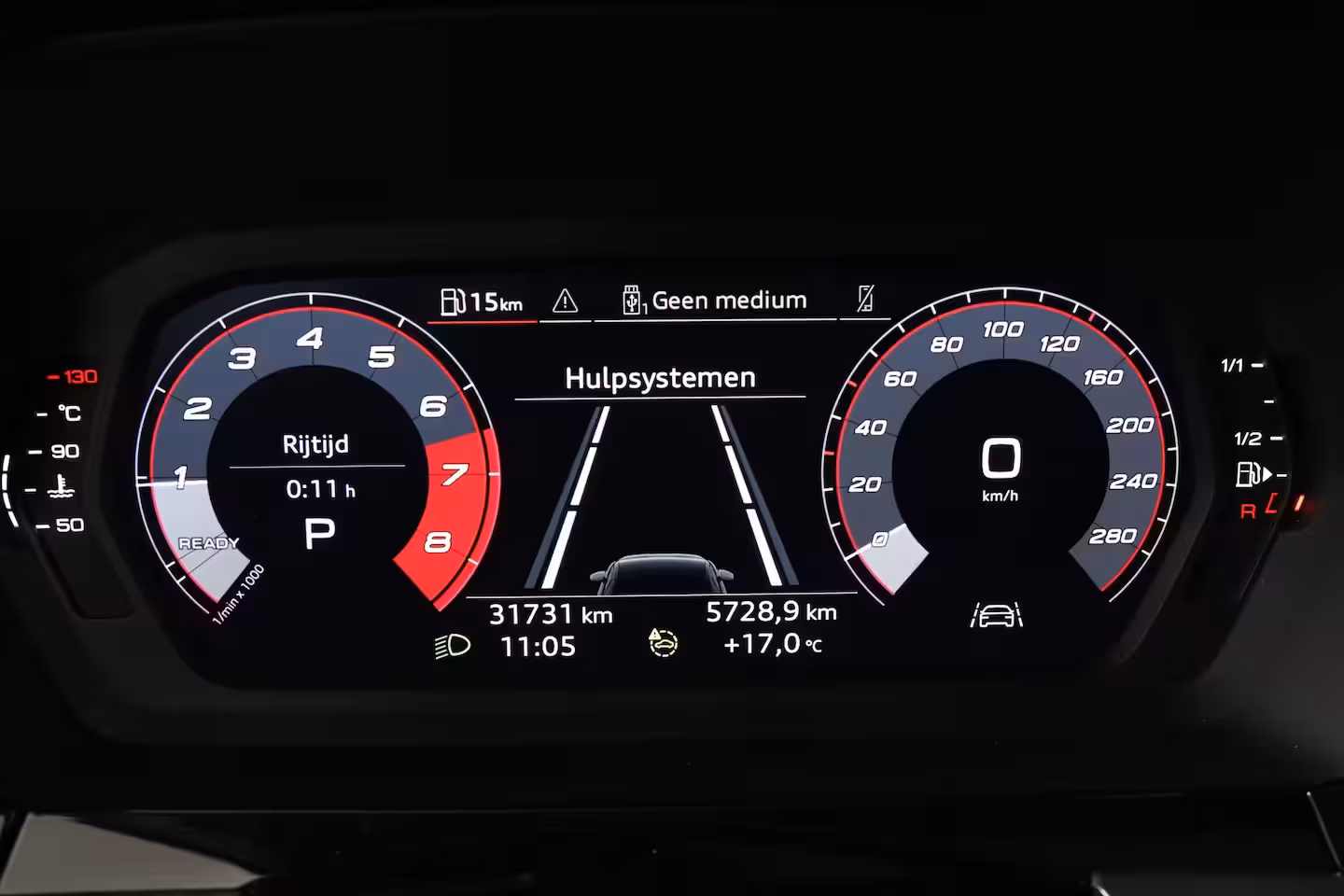 Audi A3 Limousine 30 TFSI Advanced edition | Open Dak | Afneembare Trekhaak | LED | Sportstoelen | Navi By A