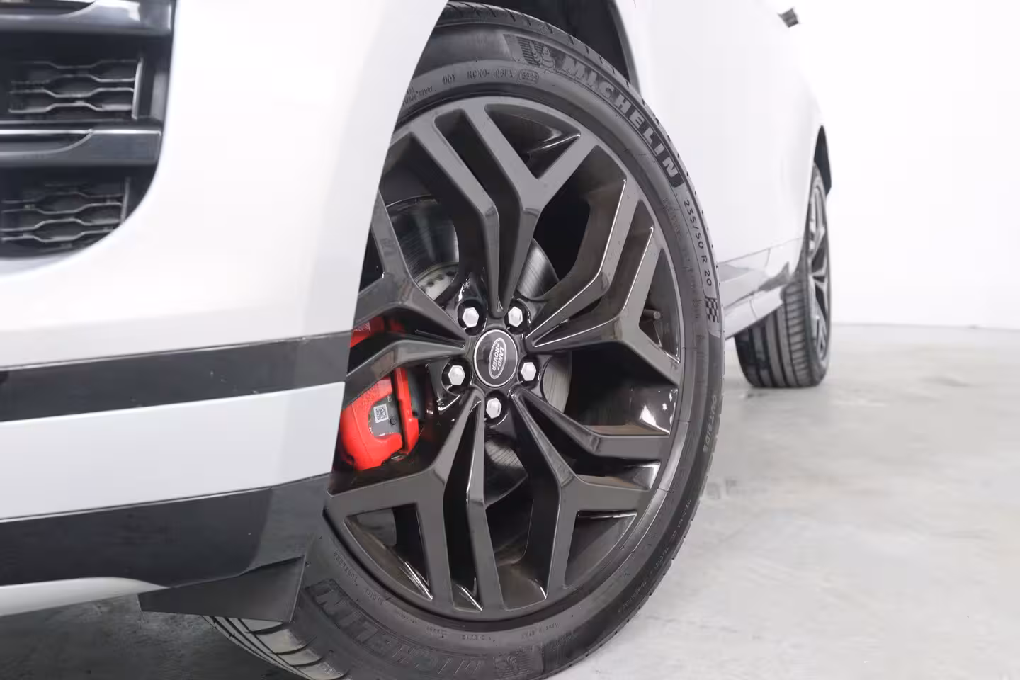 Land Rover Range Rover Evoque 1.5 P300e AWD R-Dynamic HSE | SOH 96% | Panoramadak | Meridian | Adaptive Cruise | 360 Cam