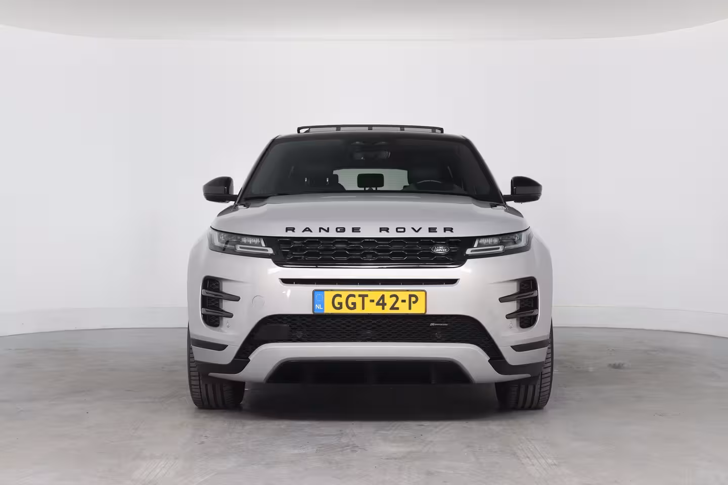 Land Rover Range Rover Evoque 1.5 P300e AWD R-Dynamic HSE | SOH 96% | Panoramadak | Meridian | Adaptive Cruise | 360 Cam