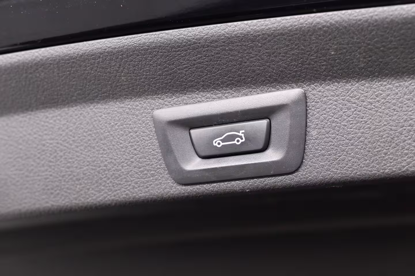 BMW 4-serie Gran Coupé 418i M-Sport | Dealer Onderhouden | LED | Sportstoelen | Clima | Parkeersensoren | Elk. Ac