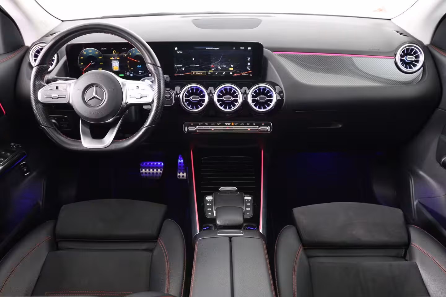 Mercedes-Benz GLA-Klasse 250 e AMG Line | Elektrisch Panoramadak | Memory | 360* Camera | Stoelverwarming | Navigat
