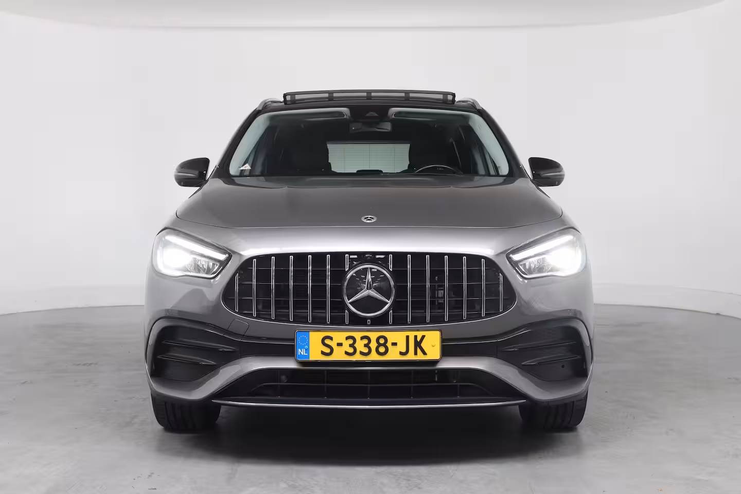 Mercedes-Benz GLA-Klasse 250 e AMG Line | Elektrisch Panoramadak | Memory | 360* Camera | Stoelverwarming | Navigat