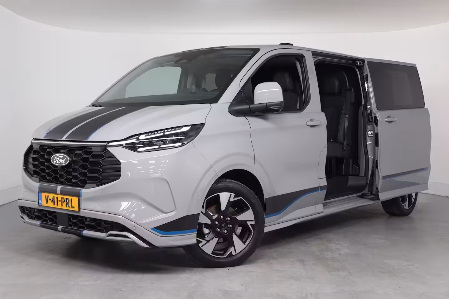 Ford Transit Custom 320 2.5 PHEV L2H1 Sport DC | Trekhaak | 360* Camera | Adaptieve Cruise Control | Stoel & S
