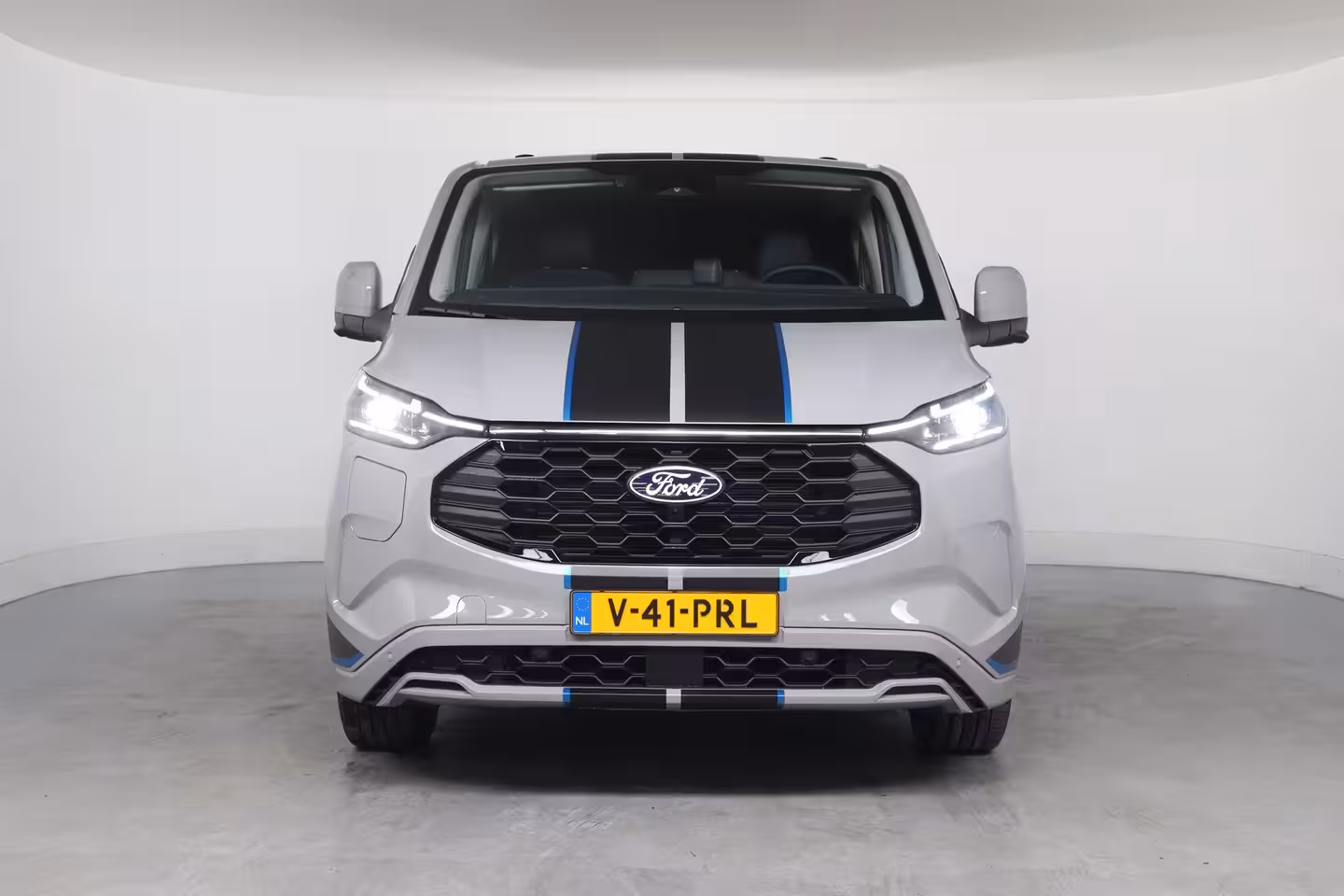 Ford Transit Custom 320 2.5 PHEV L2H1 Sport DC | Trekhaak | 360* Camera | Adaptieve Cruise Control | Stoel & S