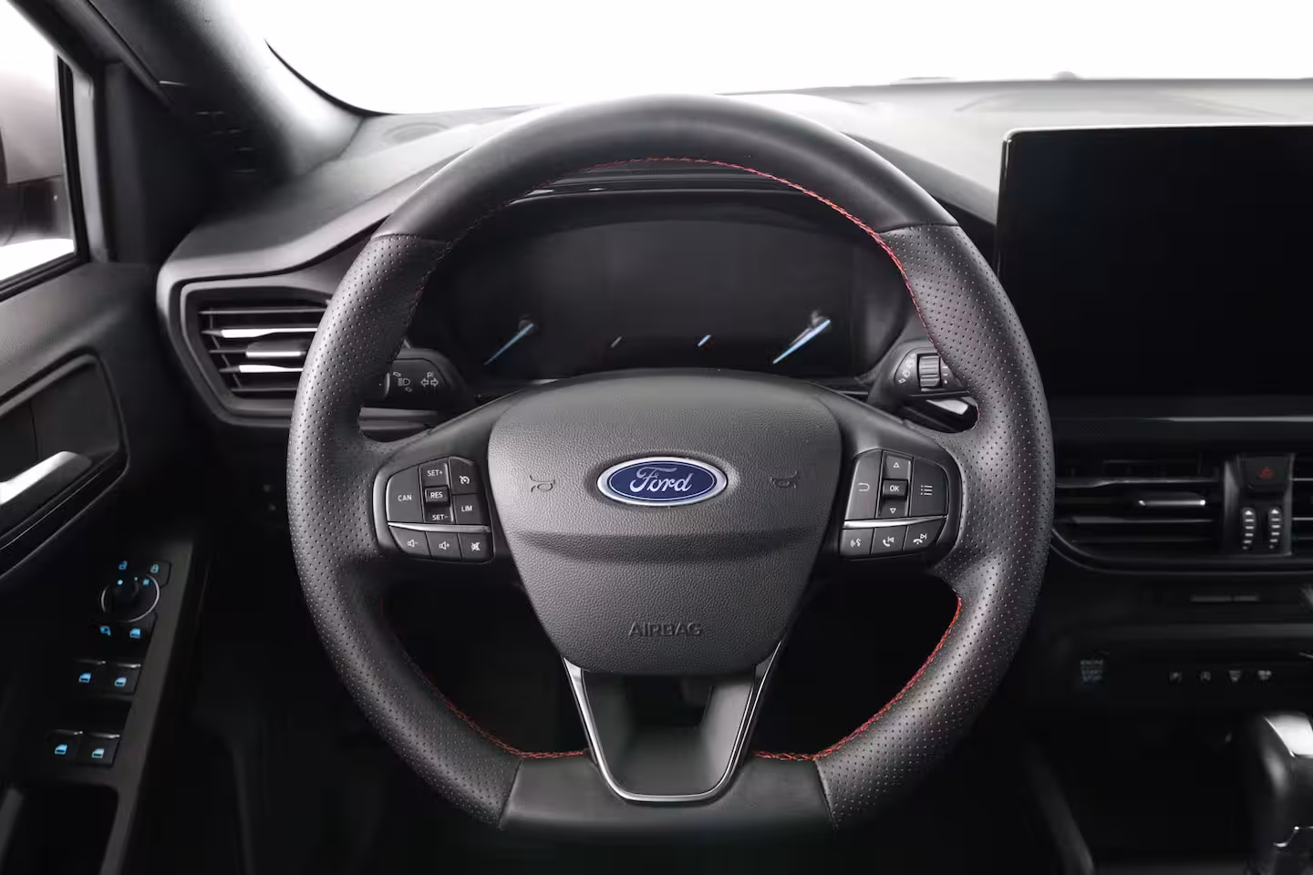 Ford Focus Wagon 1.0 EcoBoost Hybrid ST Line | 1e Eigenaar | Winterpack | LED | Clima | Navi | Cruise Contr