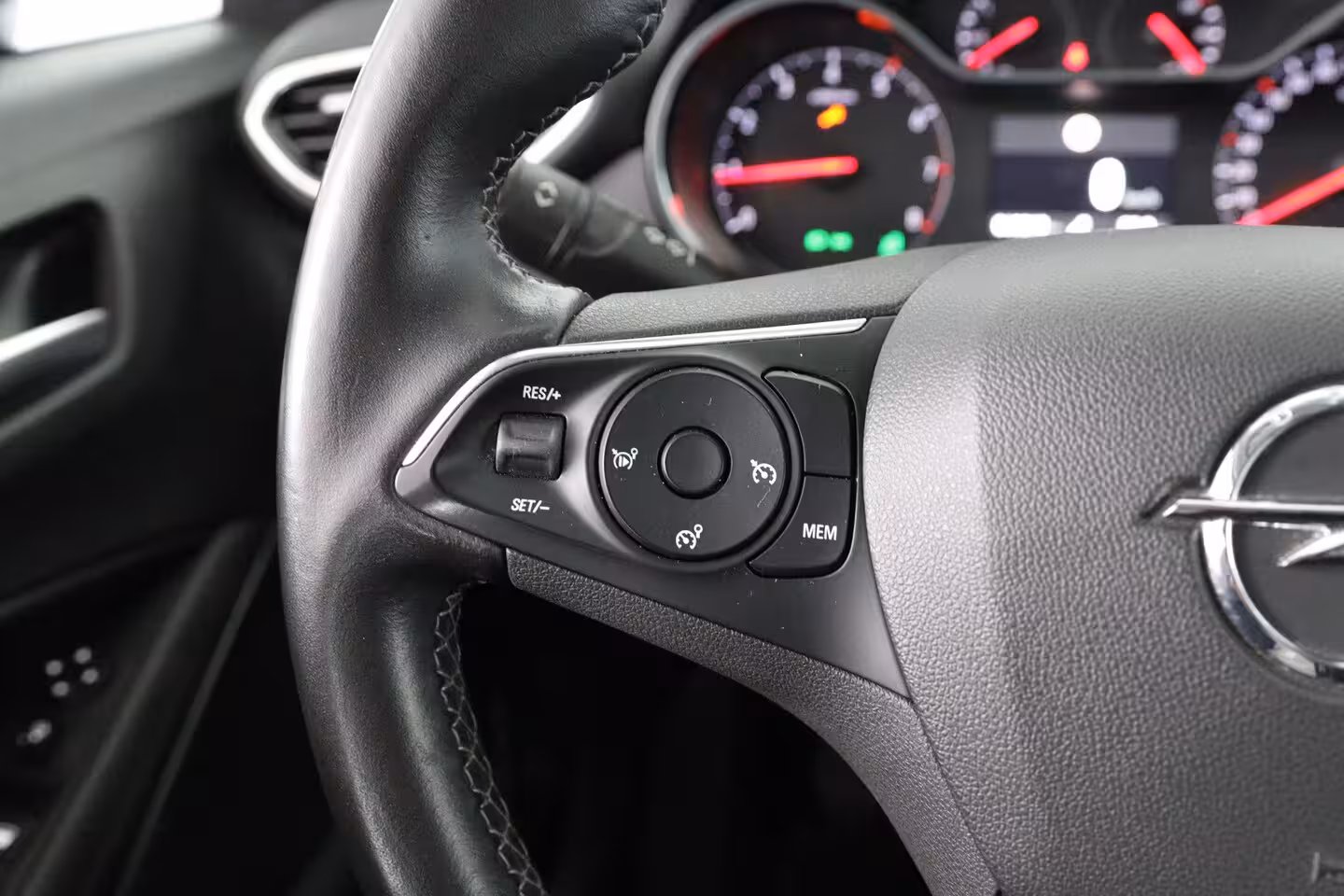 Opel Crossland 1.2 Turbo Elegance |1e Eigenaar | Dealer Onderhouden | Trekhaak | AGR | LED | Navi | Clima