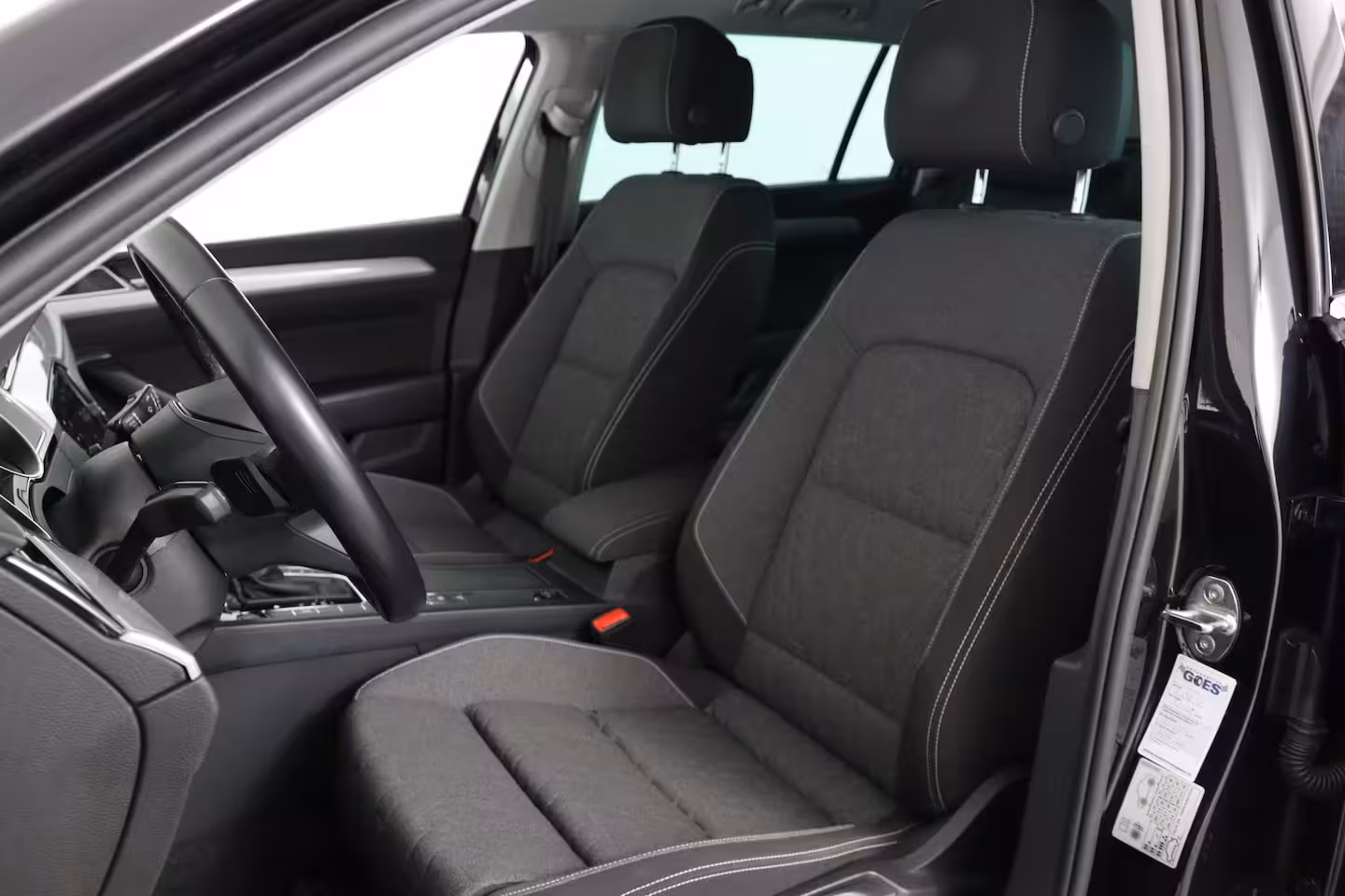 Volkswagen Passat Variant 1.5 TSI Business | Trekhaak | Stoelverwarming | ErgoComfort | Navi | Clima | Cruise Adapti