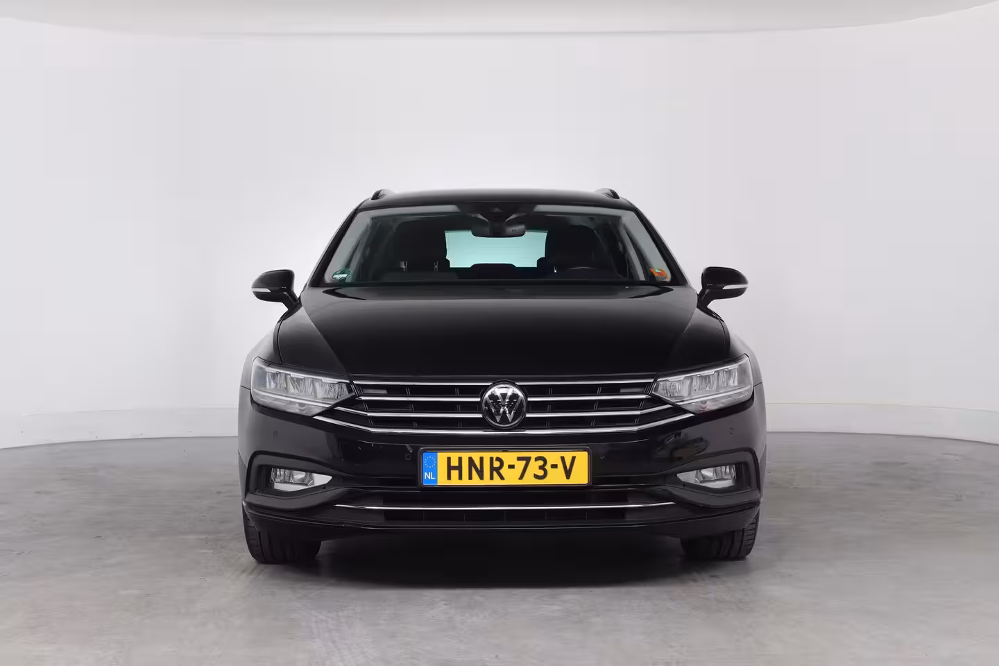 Volkswagen Passat Variant 1.5 TSI Business | Trekhaak | Stoelverwarming | ErgoComfort | Navi | Clima | Cruise Adapti