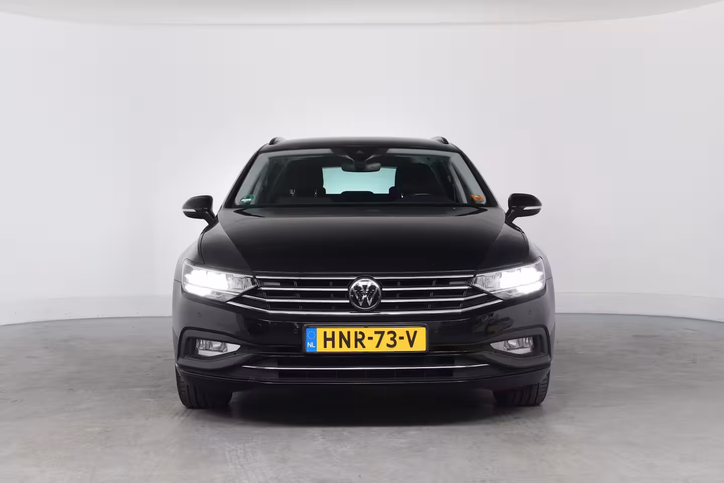 Volkswagen Passat Variant 1.5 TSI Business | Trekhaak | Stoelverwarming | ErgoComfort | Navi | Clima | Cruise Adapti