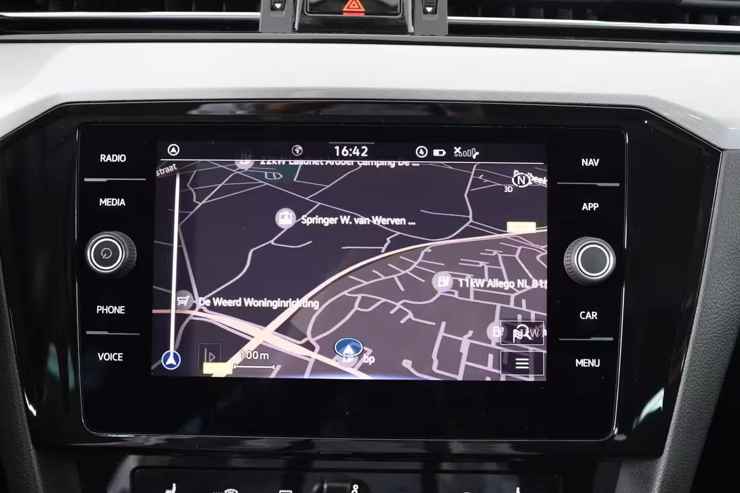 Volkswagen Passat Variant 1.5 TSI Business | Trekhaak | Stoelverwarming | ErgoComfort | Navi | Clima | Cruise Adapti