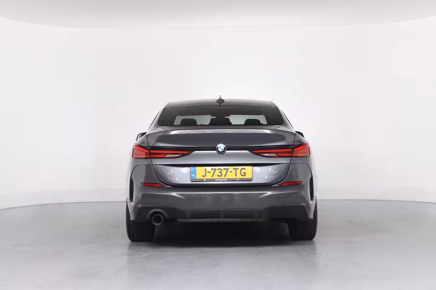 BMW 2-serie Gran Coupé 218i High Executive | 1e Eigenaar | M-Pakket | Harman/Kardon | Leder | LED | Sportstoelen