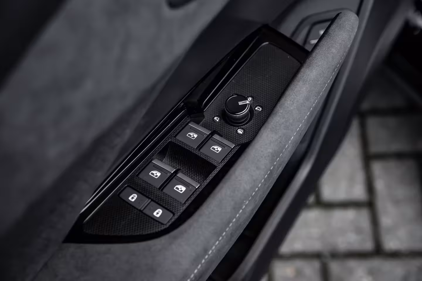 Audi Q3 S edition | Adaptive cruise control | sound system | Cruise control