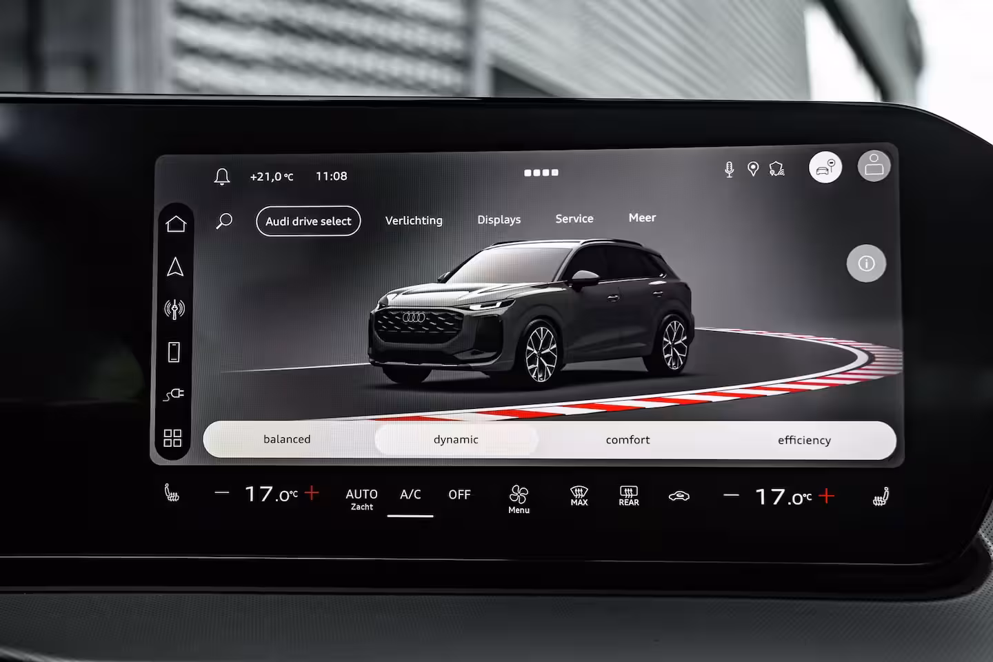Audi Q3 S edition | Adaptive cruise control | sound system | Cruise control