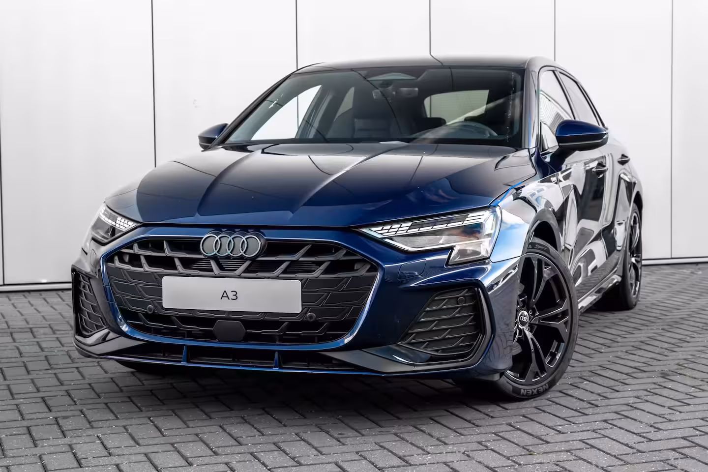 Audi A3 Sportback S edition | Aluminium optiek in het interieur | Assistentiepakket Rijden en Parkeren Plus