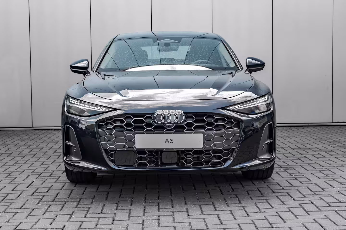 Audi A6 Limousine Advanced edition 2.0 e-hybrid 299 pk | Adaptive cruise control | Airconditioning 4-zones |