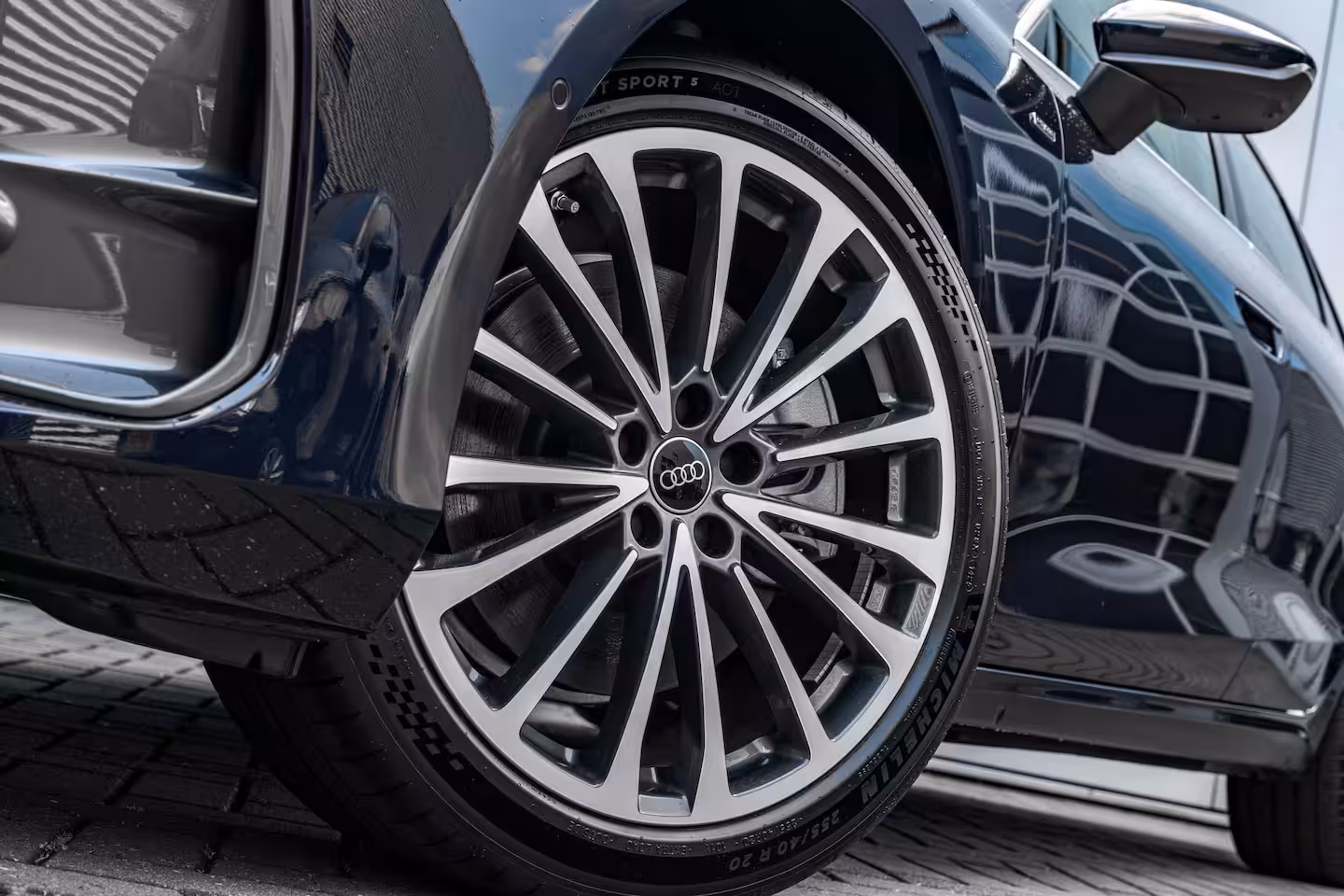 Audi A6 Limousine Advanced edition 2.0 e-hybrid 299 pk | Adaptive cruise control | Airconditioning 4-zones |