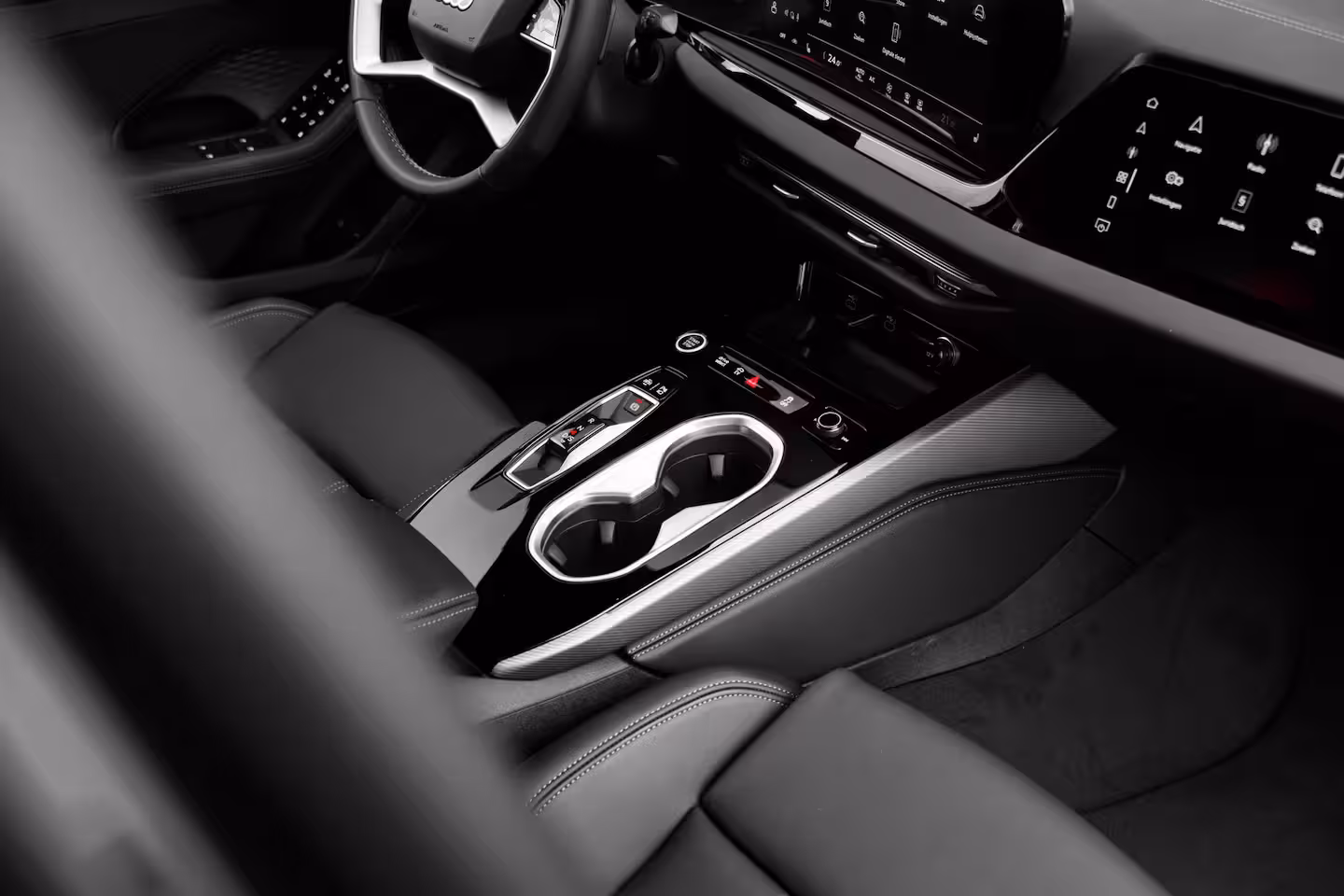 Audi A6 Limousine Advanced edition 2.0 e-hybrid 299 pk | Adaptive cruise control | Airconditioning 4-zones |