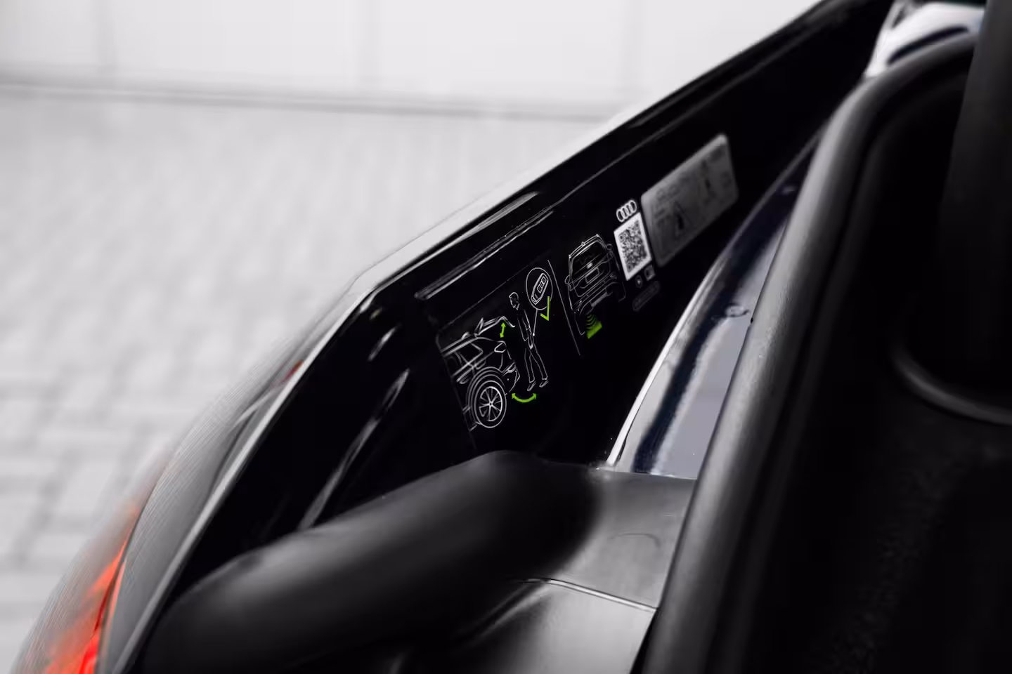 Audi A6 Limousine Advanced edition 2.0 e-hybrid 299 pk | Adaptive cruise control | Airconditioning 4-zones |