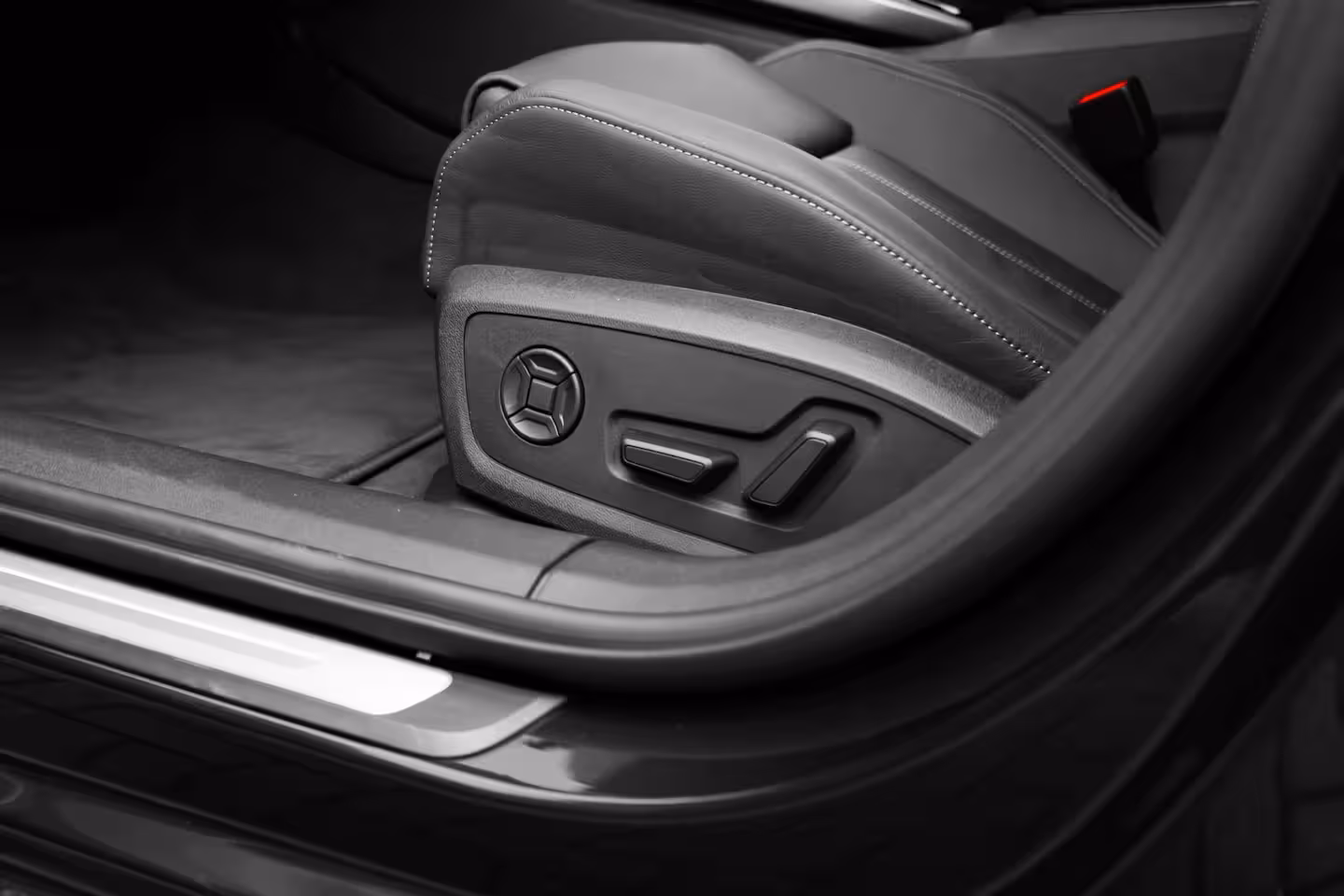 Audi A6 Limousine Advanced edition 2.0 e-hybrid 299 pk | Adaptive cruise control | Airconditioning 4-zones |