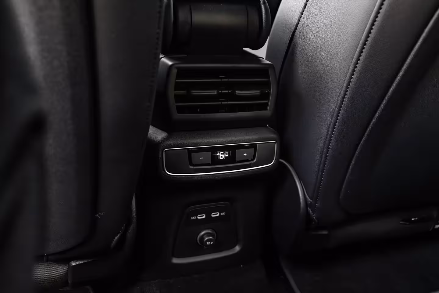 Audi Q4 Sportback e-tron 50 quattro Launch edition S Competition 77 kWh 299 PK | SONOS | Head-up | Ledere Bekleding