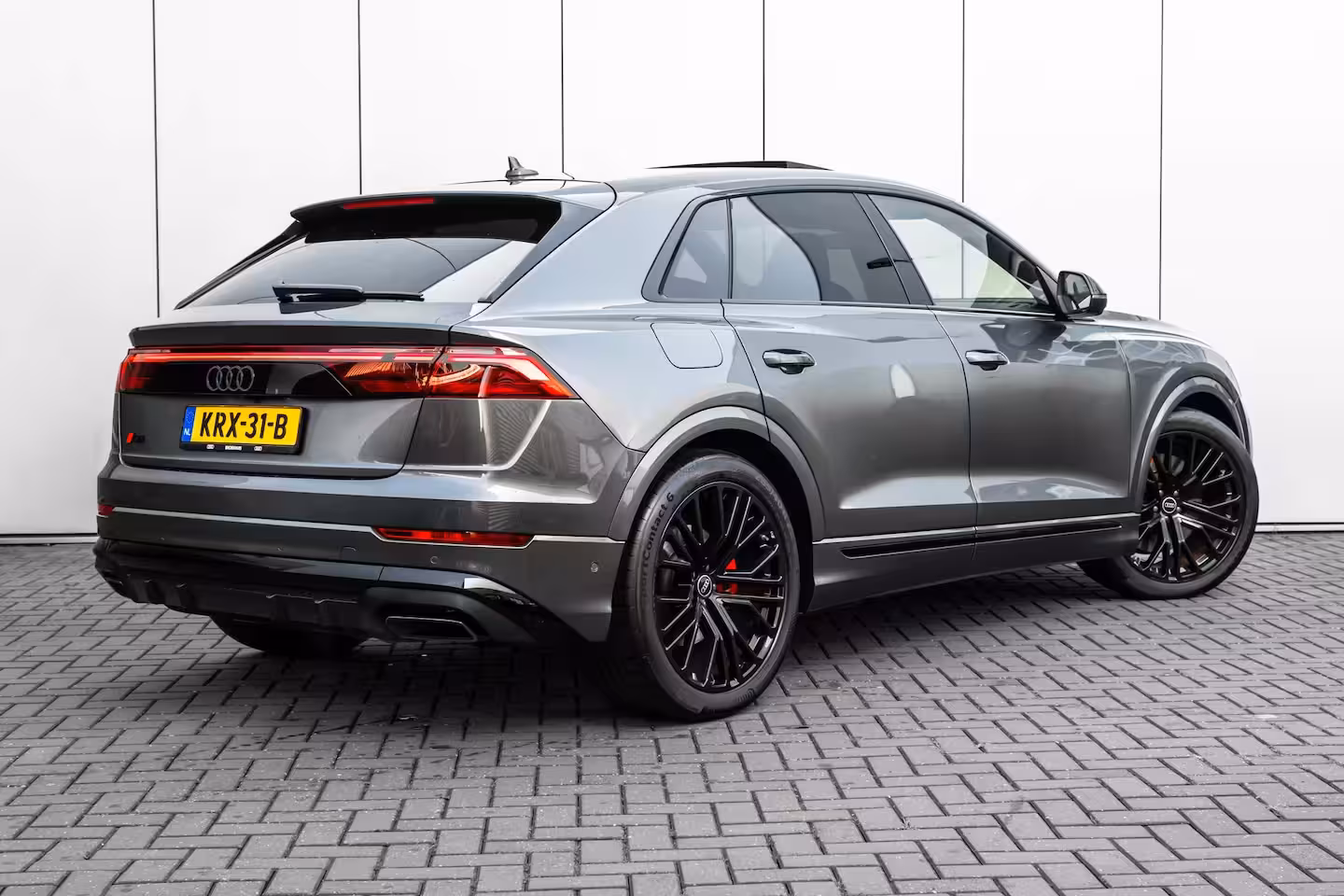 Audi Q8 60 TFSI e quattro Pro Line S Competition 490 PK | Vierwielbesturing | Panoramadak | B&O |