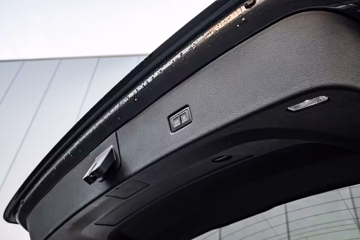 Audi Q8 60 TFSI e quattro Pro Line S Competition 490 PK | Vierwielbesturing | Panoramadak | B&O |