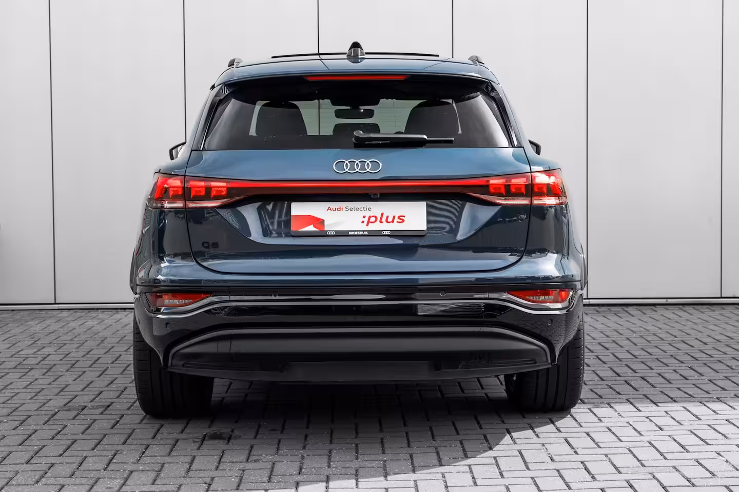 Audi Q6 e-tron S edition Performance 100 kWh 306PK | Luchtvering | Panoramadak | Head-up display | Bang &