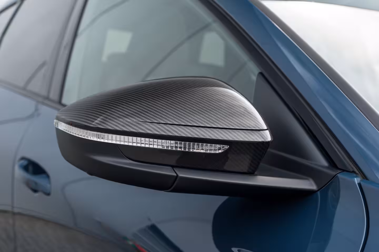 Audi Q6 e-tron S edition Performance 100 kWh 306PK | Luchtvering | Panoramadak | Head-up display | Bang &