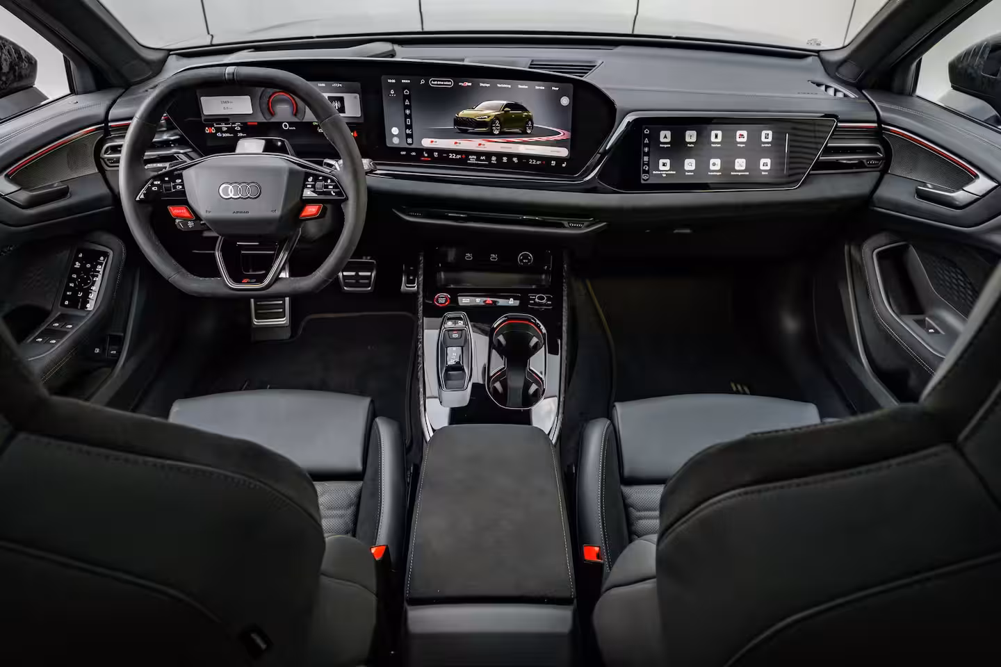 Audi RS5 Avant e-hybrid 470 kW / 639 PK | Keramische Remmen | Carbon In&Exterieur | Panorama dak |