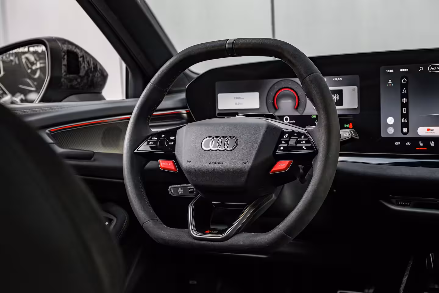 Audi RS5 Avant e-hybrid 470 kW / 639 PK | Keramische Remmen | Carbon In&Exterieur | Panorama dak |
