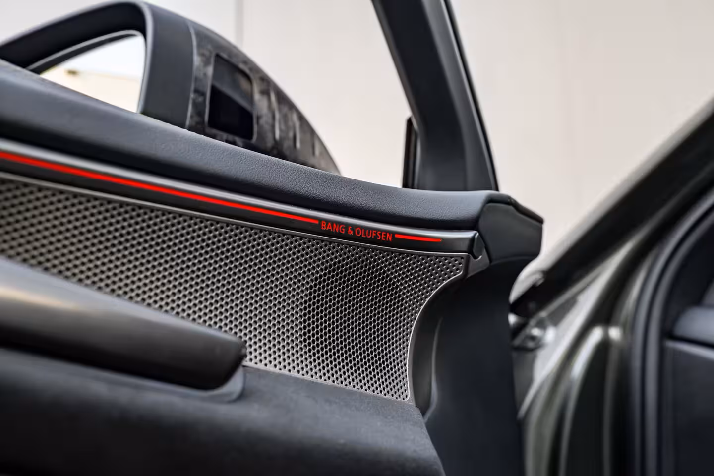 Audi RS5 Avant e-hybrid 470 kW / 639 PK | Keramische Remmen | Carbon In&Exterieur | Panorama dak |
