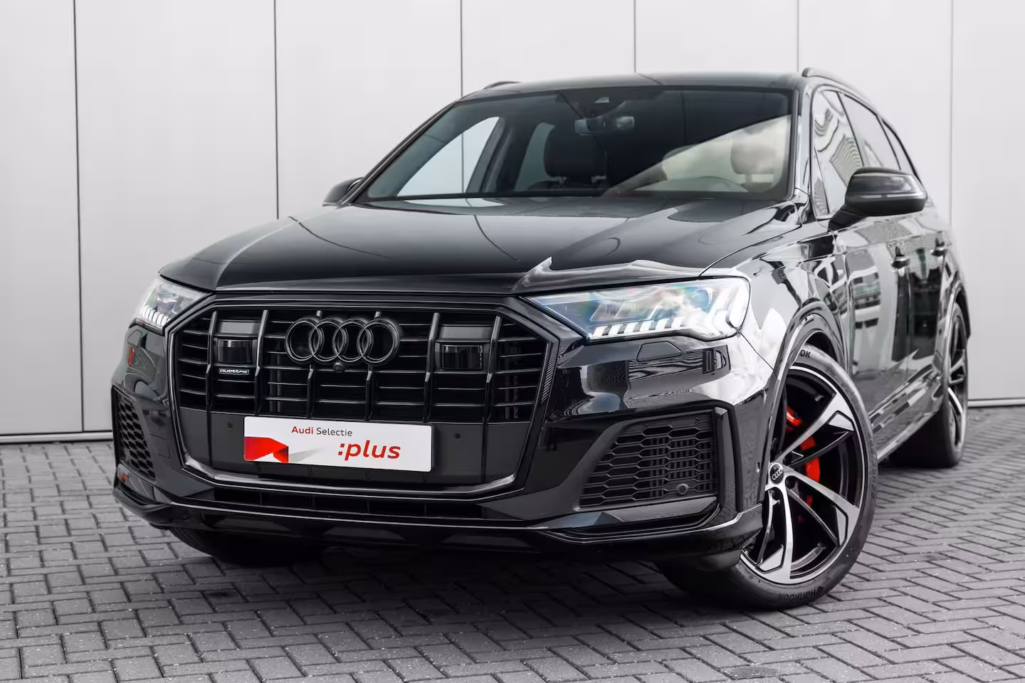 Audi Q7 60 TFSI e quattro Pro Line S Competition 462 PK | Trekhaak | Stuurverwarming | 22" velgen