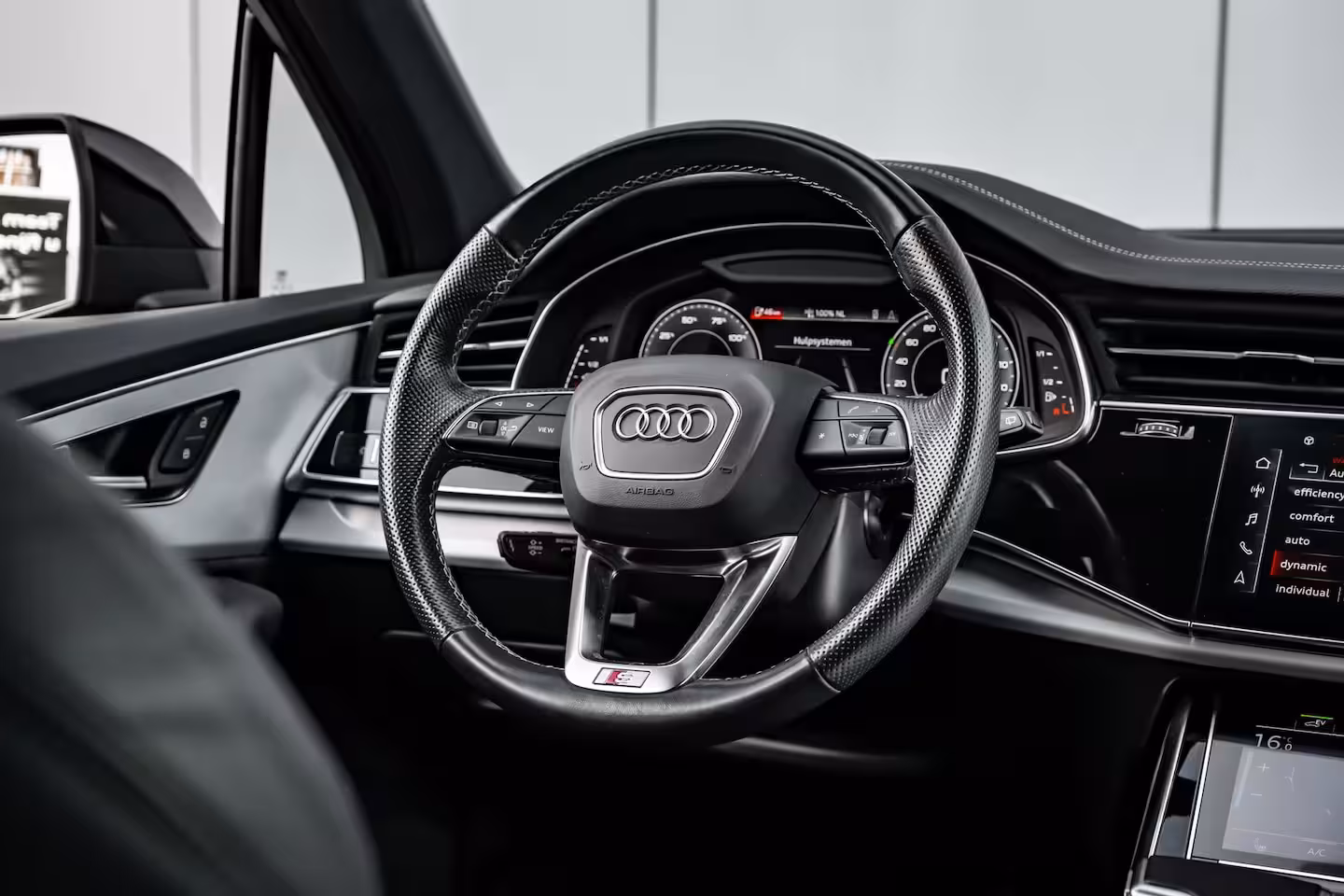 Audi Q7 60 TFSI e quattro Pro Line S Competition 462 PK | Trekhaak | Stuurverwarming | 22" velgen