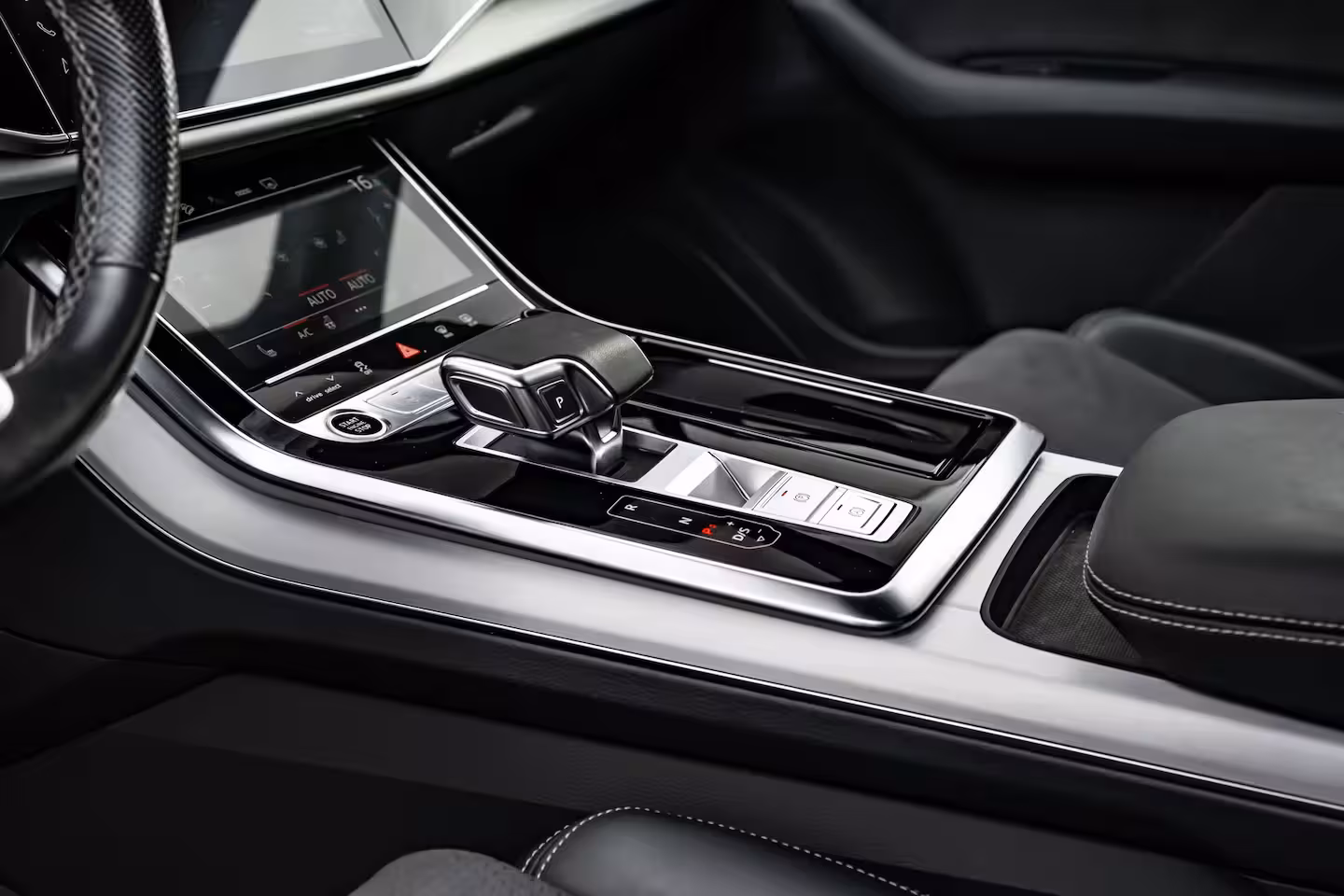 Audi Q7 60 TFSI e quattro Pro Line S Competition 462 PK | Trekhaak | Stuurverwarming | 22" velgen