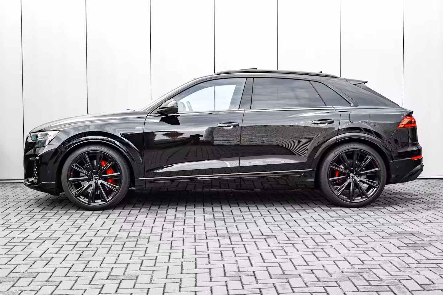 Audi Q8 55 TFSI e quattro Pro Line S 394 PK | Trekhaak | Vierwielsturing | Panoramadak | B&O | 360