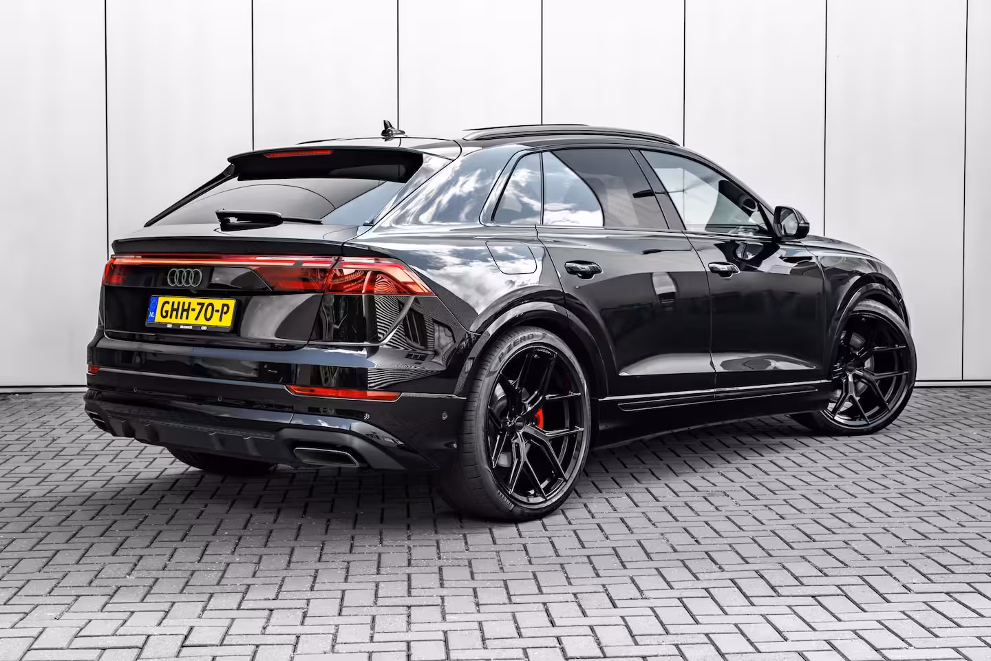 Audi Q8 60 TFSI e quattro Pro Line S Competition 490PK | Panoramadak | 23'' Vossen | Laser LED Kop
